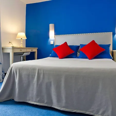 Du Mont Dore Batignolles Hotell 3*