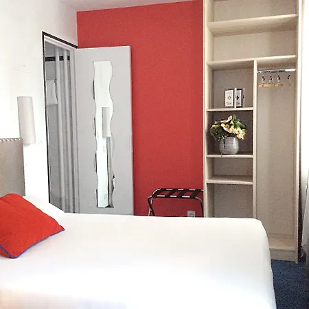 Du Mont Dore Batignolles Hotell Paris