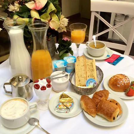 Du Mont Dore Batignolles 3*