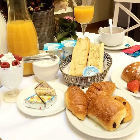 Du Mont Dore Batignolles 3*