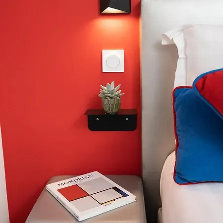 Du Mont Dore Batignolles Hotel