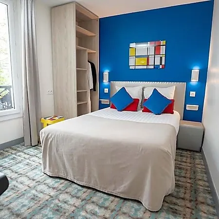 Hotel Du Mont Dore Batignolles 3*
