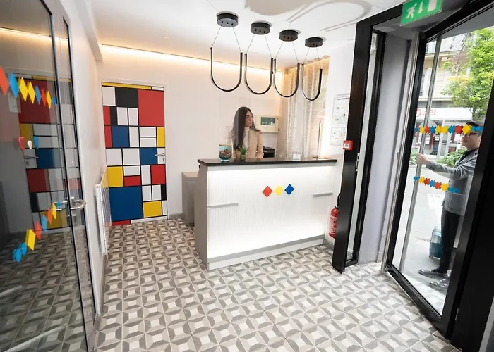 Hotel Du Mont Dore Batignolles