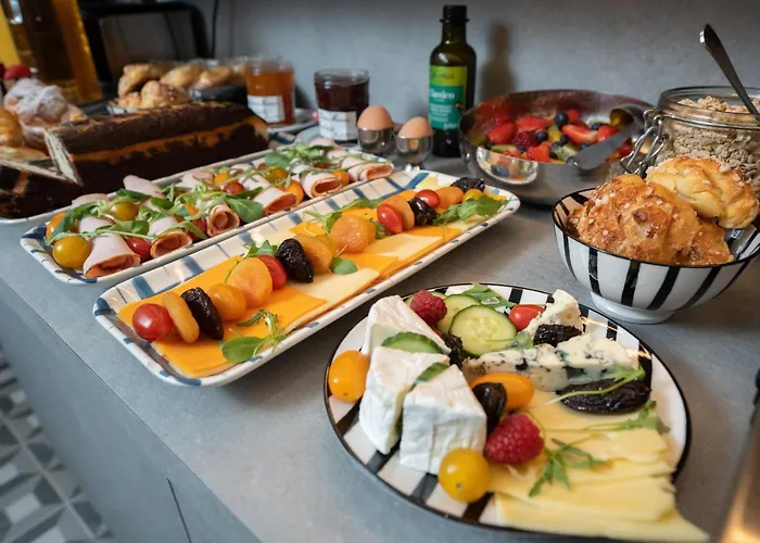 Hotel Du Mont Dore Batignolles Paryż