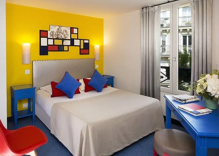 Hotel Du Mont Dore Batignolles Paris