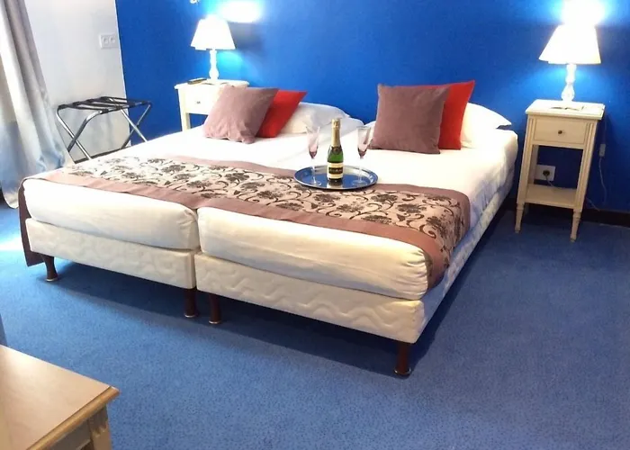 Du Mont Dore Batignolles 3* Paris