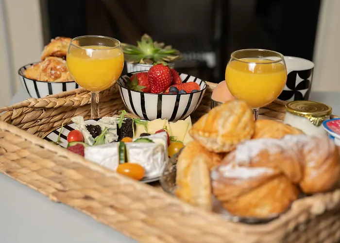 Du Mont Dore Batignolles Hotel 3*