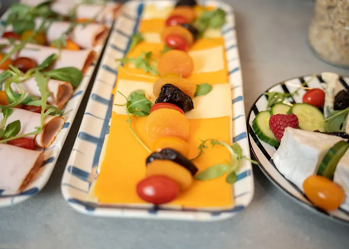 Du Mont Dore Batignolles Hotel 3*