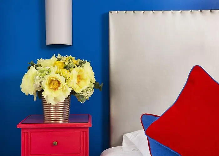 Du Mont Dore Batignolles Hotel