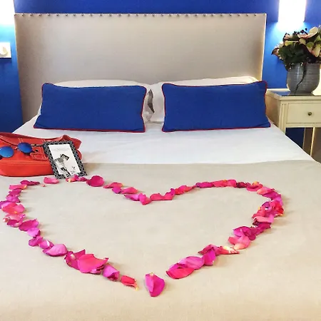 Du Mont Dore Batignolles Hotel 3*